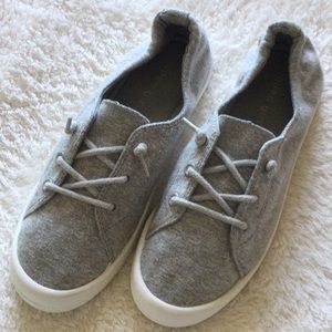 MaddenGirl Soft Sneakers Size 7